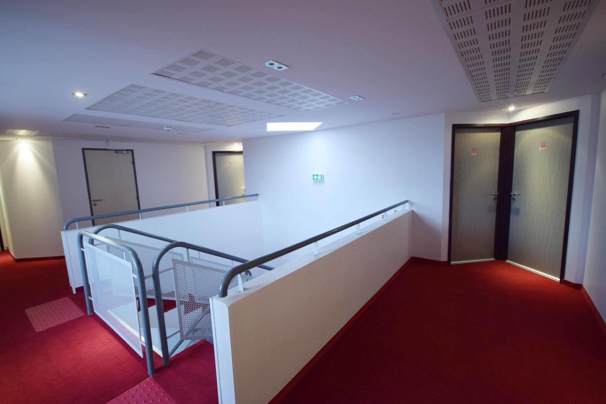 Sancé - Hotel 2*
